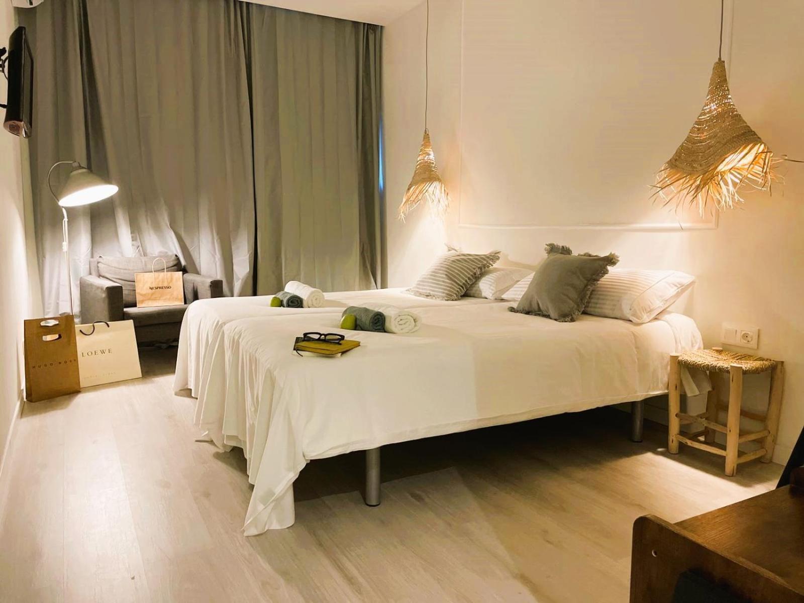 Collection Port - B&B Boutique , Alicante Center Екстер'єр фото