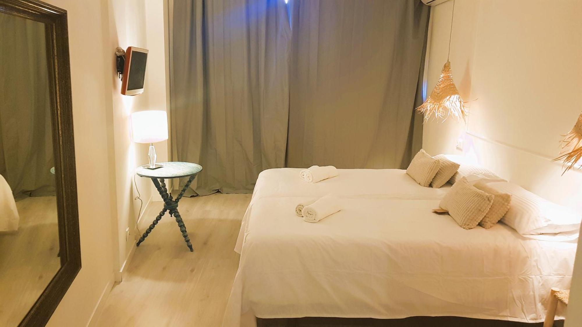 Collection Port - B&B Boutique , Alicante Center Екстер'єр фото
